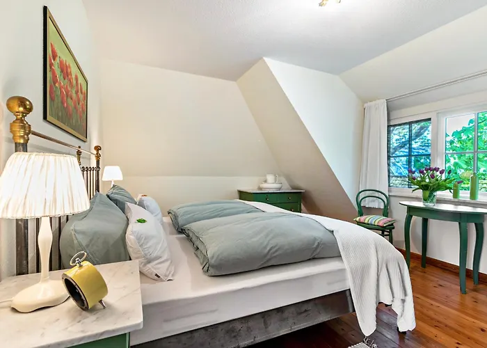 Deichhaus ميناء نورديتش